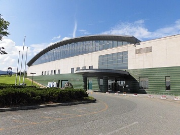 南陽市民体育館（中央花公園）空調設備更新工事